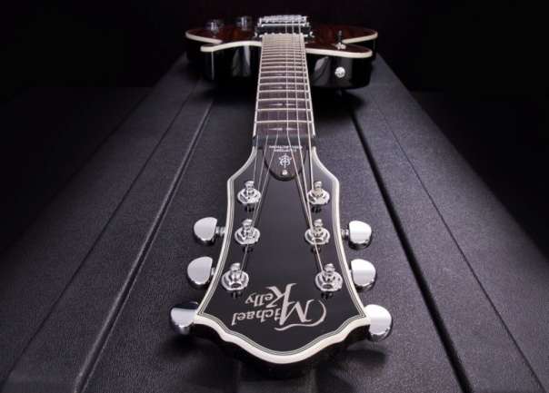 Michael Kelly Striped Ebony