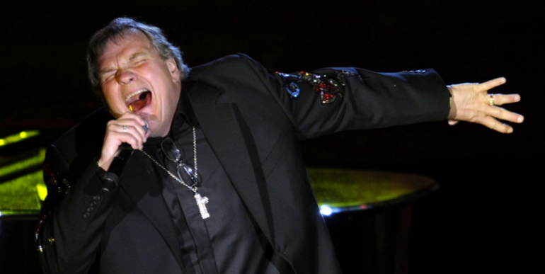 Meat Loaf se desploma en el escenario