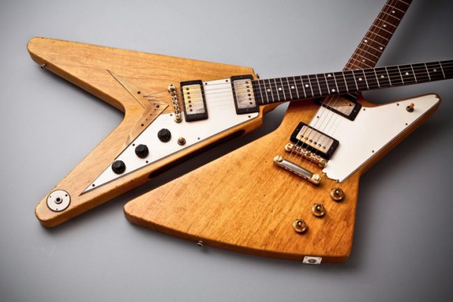 Flying V y Explorer