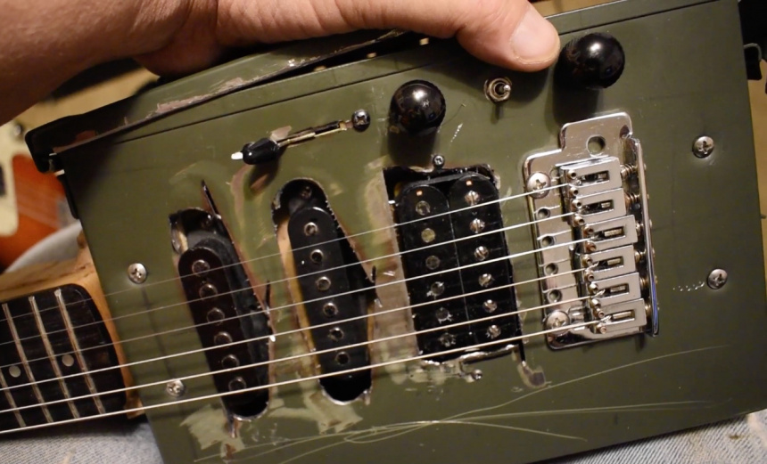 Guitarra caja de munición 2
