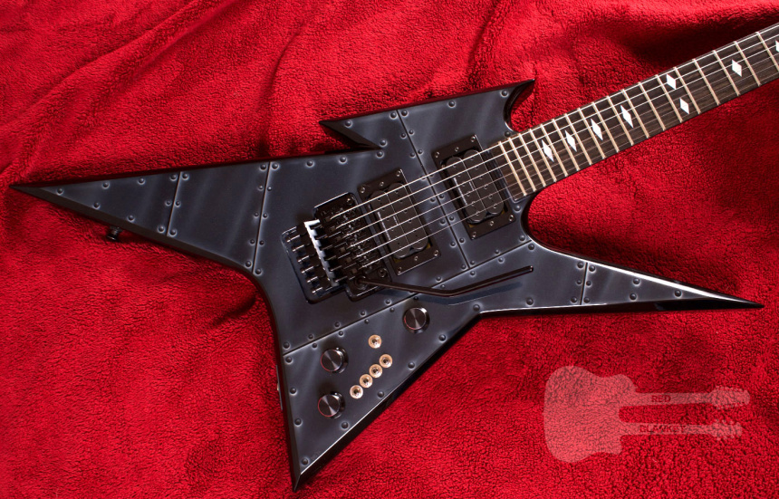 Ironbird Retro Rivet body