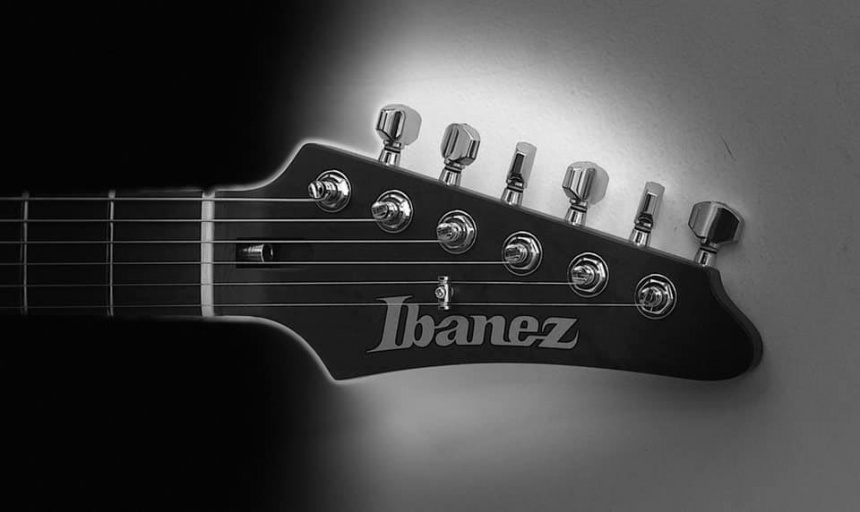 Ibanez AZ