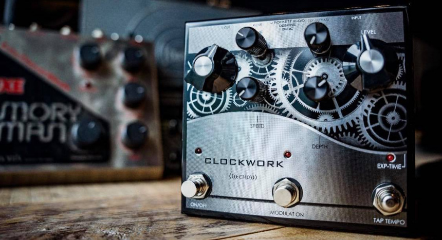Clockwork-Echo-texto