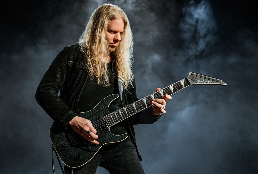 Jeff Loomis con Jackson Soloist SL7