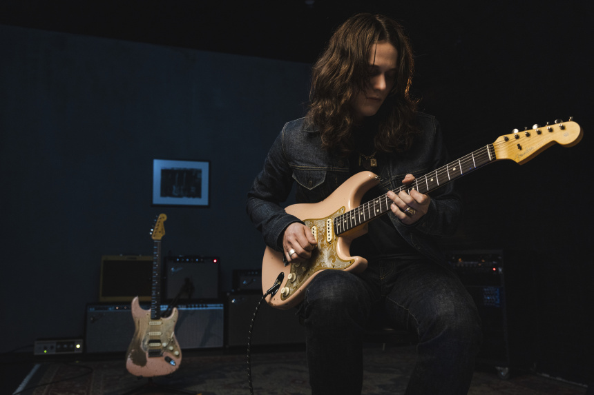 Tyler Bryant con sus Strats Pinky