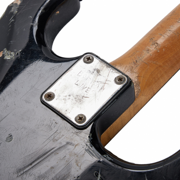 Placa del mástil de la Fender Stratocaster destroz