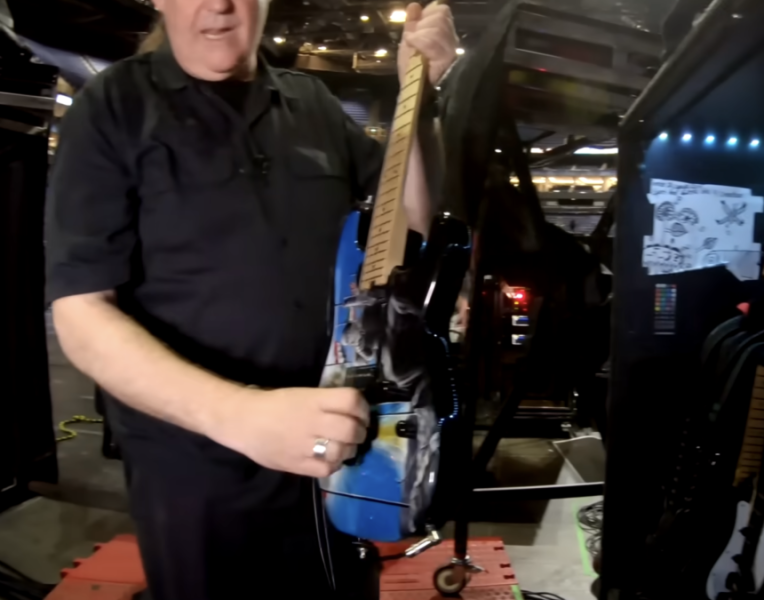 El equipo de Adrian Smith de Iron Maiden