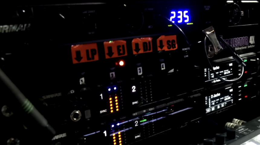 El equipo de Adrian Smith de Iron Maiden