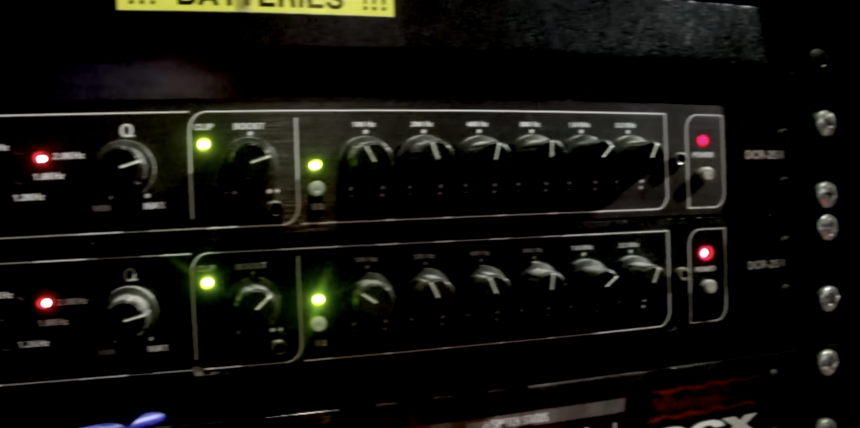 El equipo de Adrian Smith de Iron Maiden