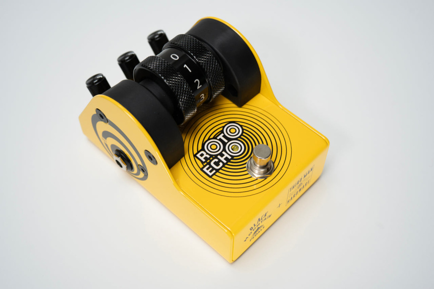 Version limitada en color amarillo del Black Mount