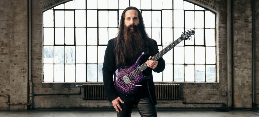 John Petrucci con la Majesty Premium Select
