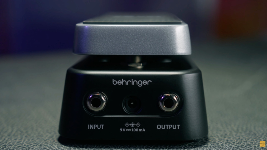 Conectores del Behringer Real McCoy WahWah