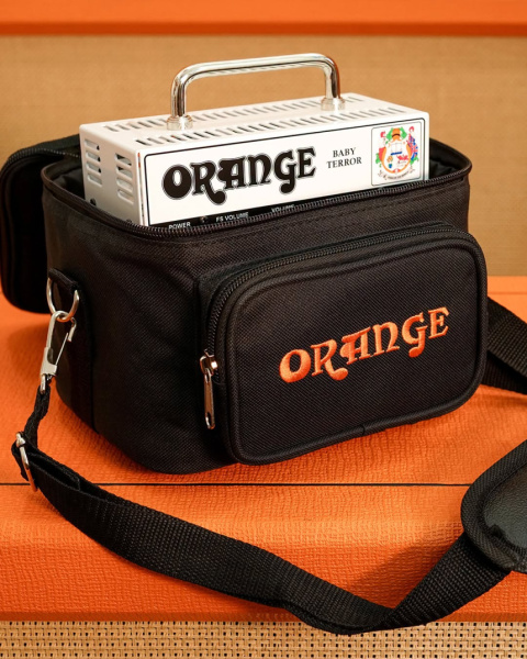 Orange Baby Terror con funda