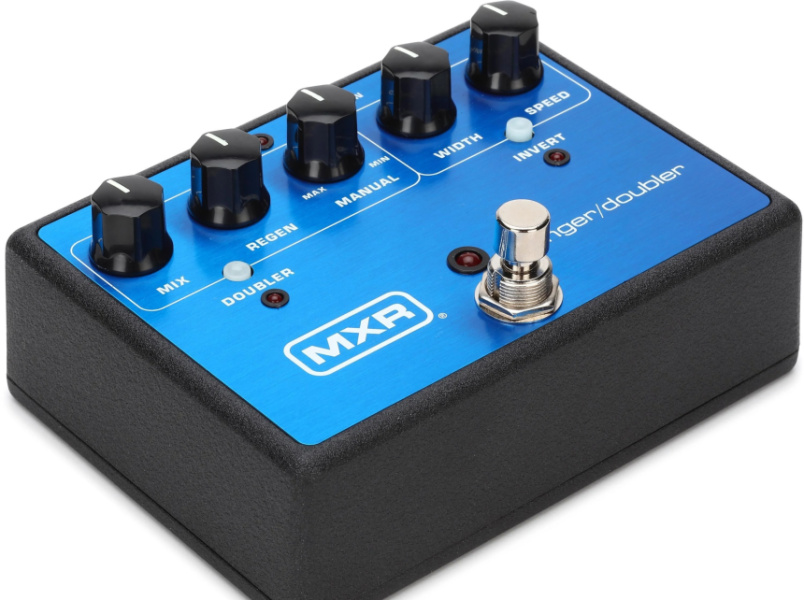 Vista lateral del MXR Flanger/Doubler Pedal