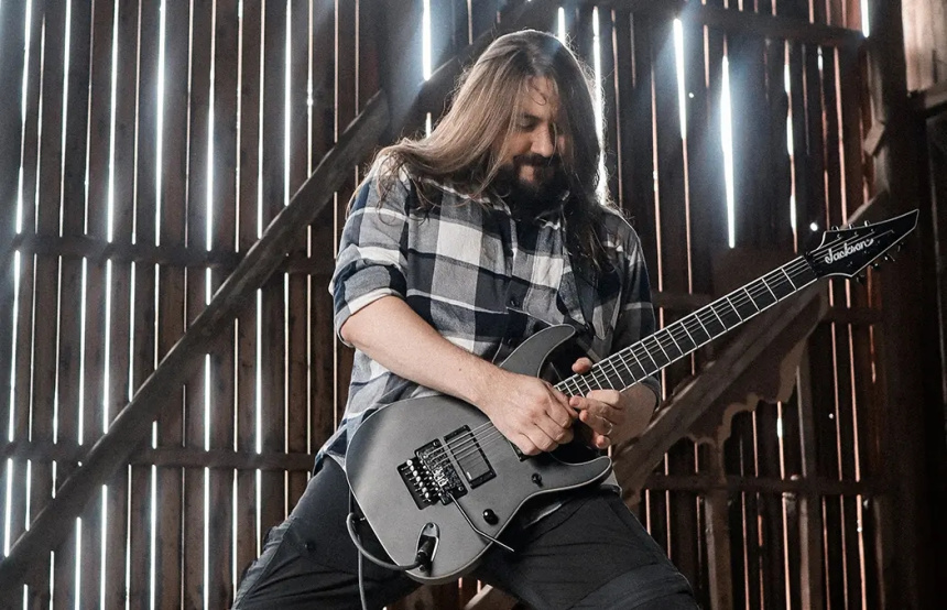 Chris Rörland con su SL7 Soloist