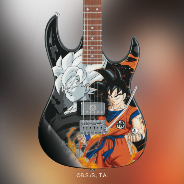 Guitarra eléctrica de cuerpo negro con ilustración a color de Goku y Super Saiyan en gris, un humbucker en el puente con Shenron grabado en la tapa y puente de vibrato cromado.