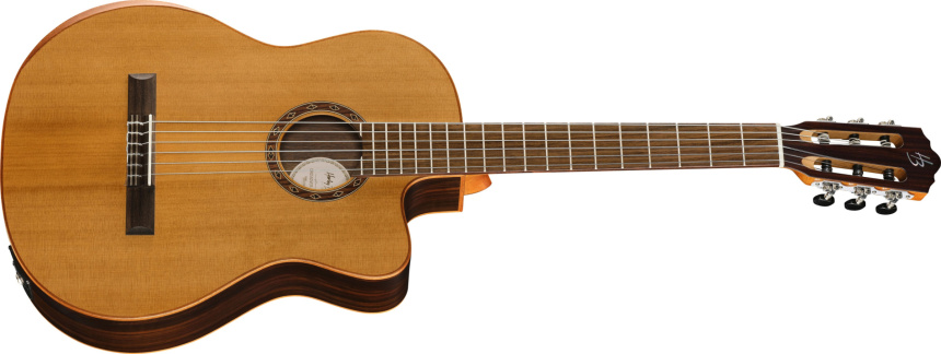 Guitarra clásica Harley Benton Crossover-CR CE en acabado natural, con cutaway y tapa de cedro