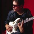 Fecha de lanzamiento del nuevo disco de Steve Vai