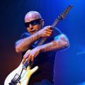 Tras los escenarios con Joe Satriani