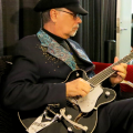 Joe Satriani, Marty Friedman y Joe Perry, unidos en un proyecto de Steve Hunter