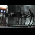 Robots auténticos y pedales de guitarra se mezclan en un espectacular vídeo musical