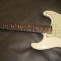 Review Stratocaster Vintage 62 RI