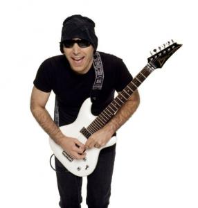 joe-satriani5050.jpg