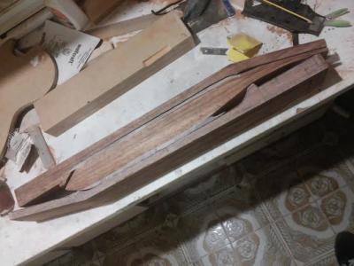 cortando el mástil.jpg