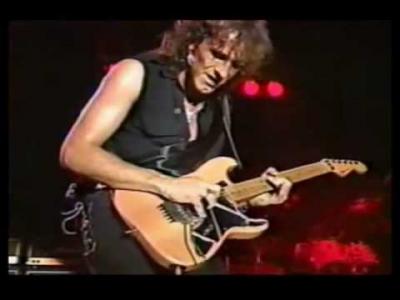 charvel vivian campbell.jpg