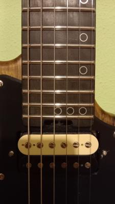 schecter cuerdas.jpg