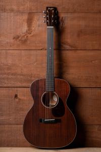 Bourgeois_Guitar_Professional_PSST-OM-S_FullFront_Wood-1.jpg