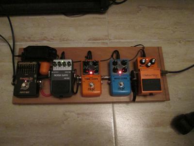 pedalboard1.jpg