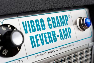 Fender-Vibro-Champ-Reverb-3@2160x1442.jpg