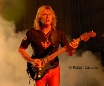 fender glenn tipton.jpg