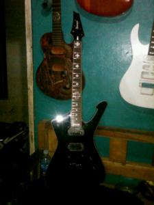 2ibanez.jpg