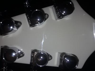 GRIETAS PARTE TRASERA (2).jpg