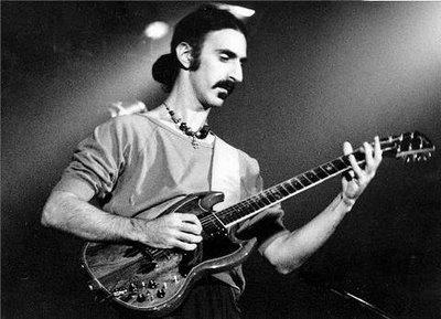 Frank Zappa-photo (1).jpg