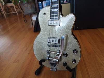 Champagne (ie. SIlver) sparkle finish.jpg