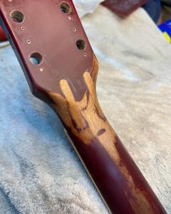 Reparacion pala rota Gibson.jpg