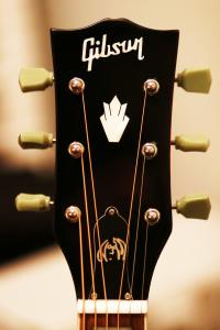 gibson.jpg