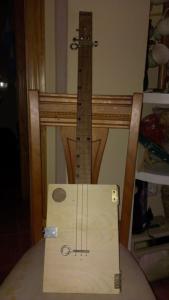 CIGAR BOX GUITAR JOHNNY.jpg