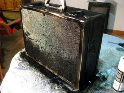 TODA VESTIDA DE NEGRO.JPG