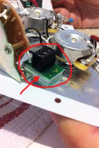 06 web golpeador dimarzio detalle2.jpg