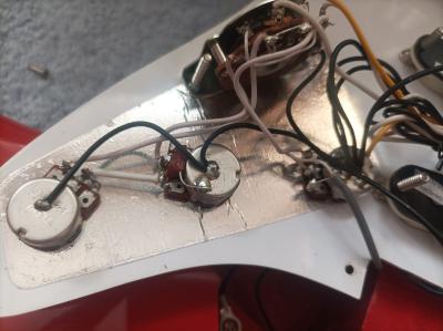 Electronica Squaier Cv 50's 18-05-25.jpg