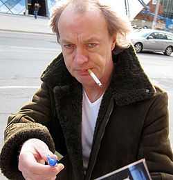 Angus_Young-1.jpg