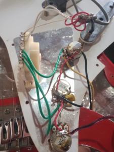 electronica de guitarra.jpg