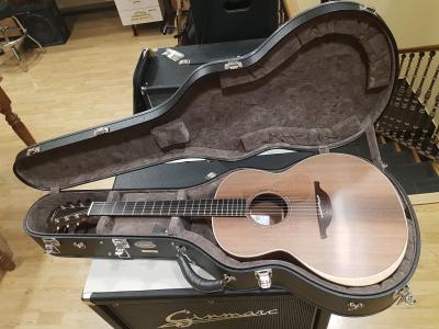 LOWDEN F35 SINKER REDWOOD_ROSEWOOD.jpg