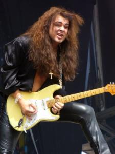 Yngwie Malmsteen_1.jpg