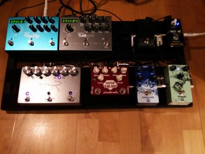 Pedalboard Spring 2014 (1).jpg