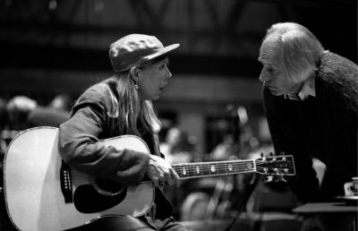 JONI MITCHELL_GEORGE MARTIN_red.jpg